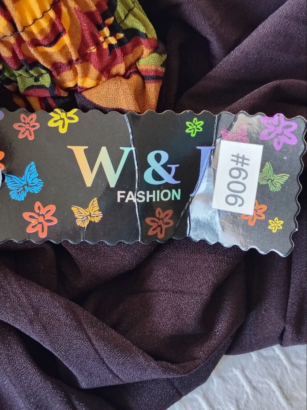 W & J Fashion Floral Pleated Midi Skirt in Brown And Green.